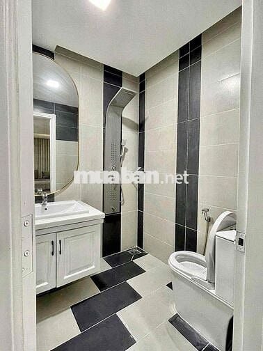 CHUỖI CĂN HỘ 1PN/2PN CAO CẤP GẦN VÒNG XOAY LĂNG CHA CẢ