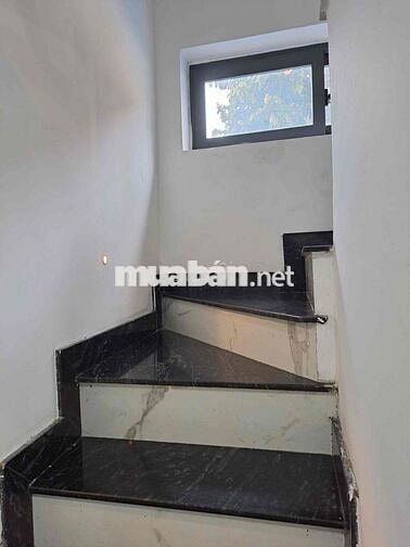 Cho thuê nhà nguyên căn mặt tiền có thang máy Tây Thạnh, Tân Phú