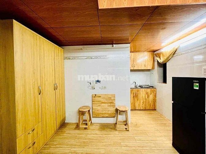 CĂN HỘ FULL NỘI THẤT - CÓ THỂ Ở LIỀN - GẦN NGÃ TƯ BỐN XÃ - FREE PHÍ DV