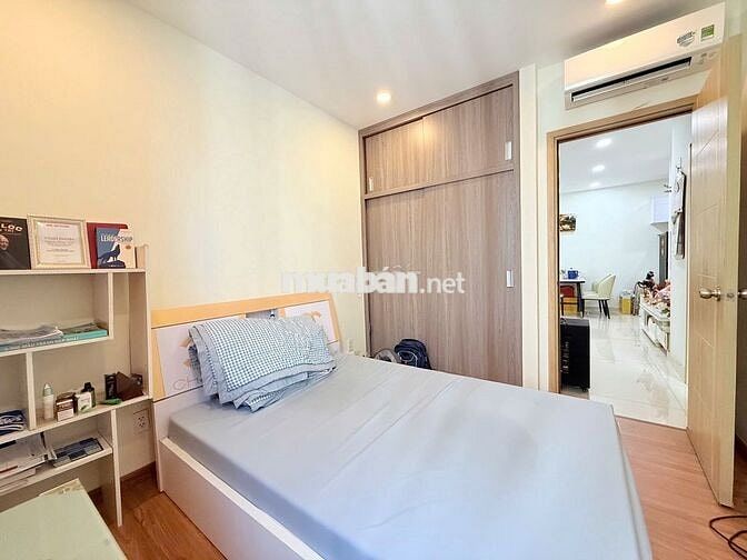 Hàng hiếm bán nhanh căn 62m2 2pn 2wc nội thất dính tường giá 2,38 tỷ