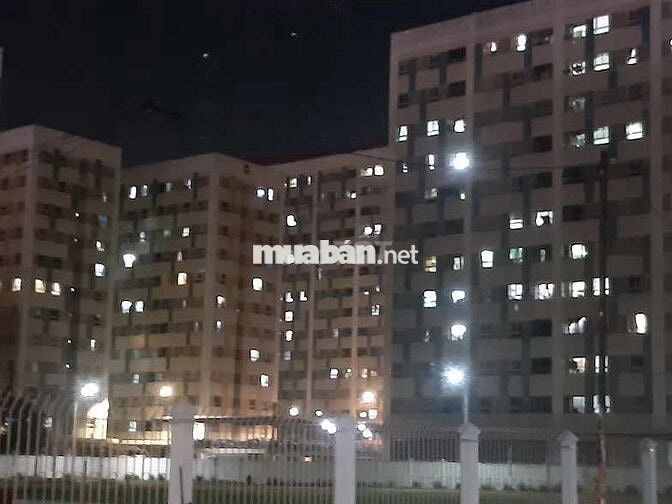 Bán căn góc chung cư tầng cao  51m2, 2PN, thẻ từ thang máy, VSIP1