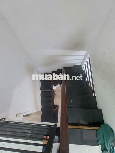 BÁN GẤP NHÀ NGỘP, TÂN PHÚ HÒA BÌNH ( ĐẦM SEN ) 3*10M CHỈ 3 TỶ 5