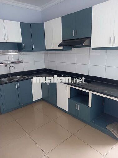 Cho thuê gấp căn hộ Him Lam Nam Khánh Q8 DT 88m2, 2 PN, 2WC, Giá 10tr