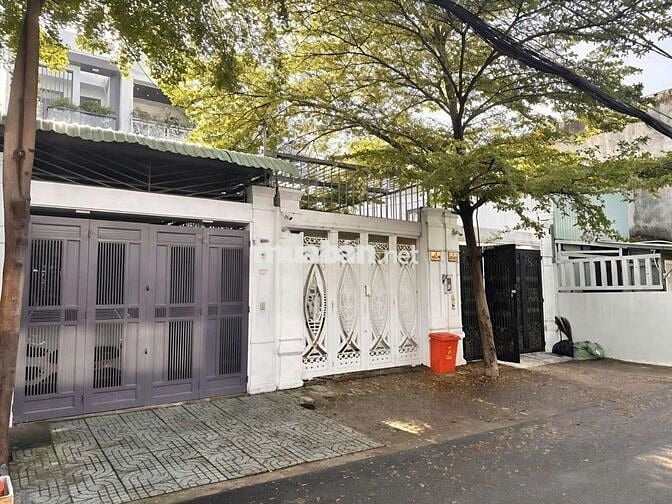 NHÀ 1TRỆT 2LẦU 80M2 3PN 4WC, SÂN OTO, SẴN NỘI THẤT, NGAY CHỢ HIỆP BÌNH