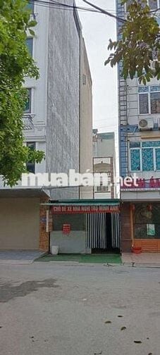 ĐẤT PHÂN LÔ VỈA HÈ - KINH DOANH - ÔTÔ DỪNG ĐỖ NGÀY ĐÊM - NHỈNH 12 TỶ