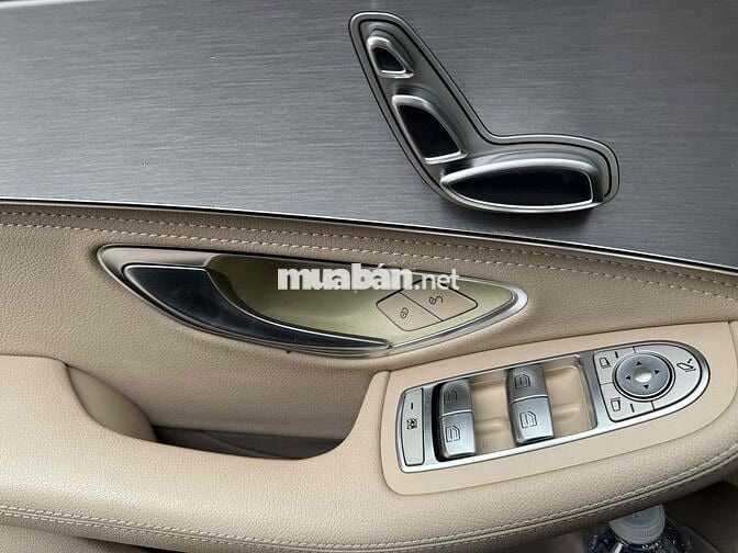 Mercedes Benz C Class 2015 C200 - 50000 km