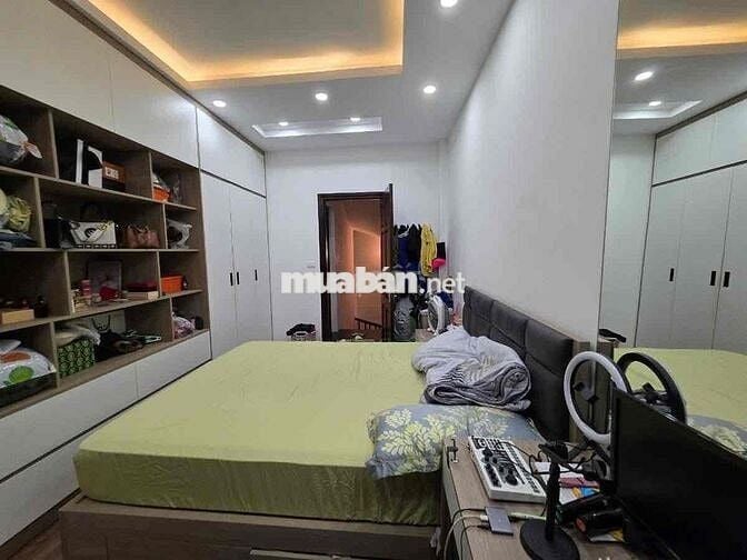 🏡 BÁN NHÀ 6 TẦNG BỒ ĐỀ LONG BIÊN DIỆN TÍCH 31M²  4 PHÒNG Trên 8 Tỷ