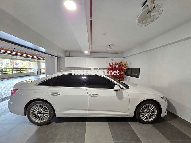 Bán căn Sky Villa 4PN Full NT   tầng 2 -  Celadon city