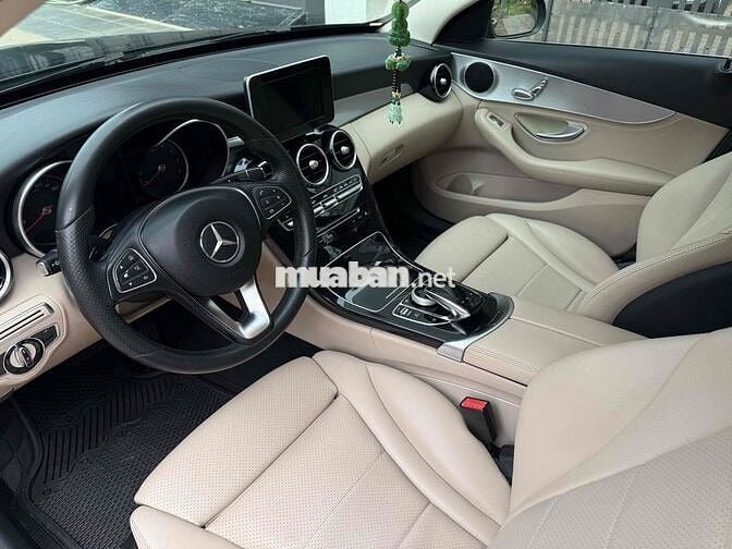 Mercedes Benz C Class 2015 C200 - 50000 km