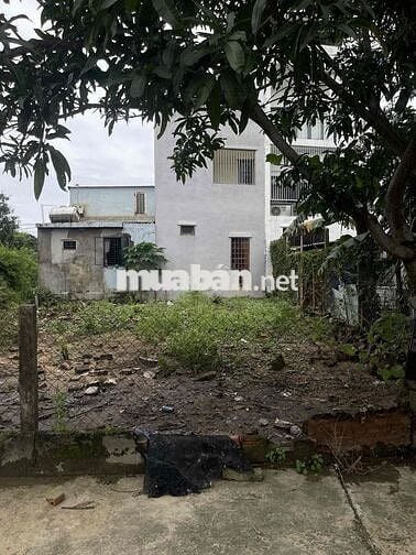 LÔ ĐẤT SAU LƯNG NHÀ MẶT TIỀN, Ô TÔ ĐỖ CỬA, CÁCH MAI ĐĂNG CHƠN 100M.