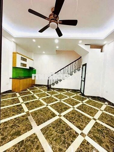 BÁN NHÀ 5 TẦNG ĐỐI DIỆN AEON LONG BIÊN,30M RA ÔTÔ TRÁNH, FULL NỘI THẤT