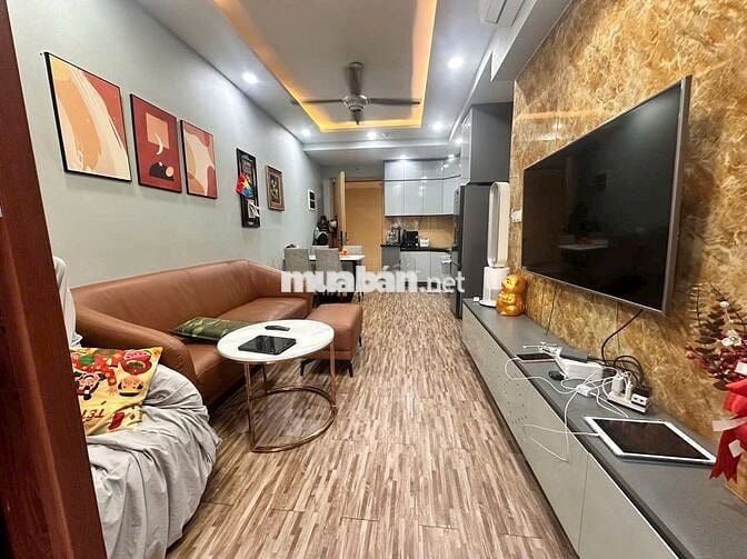 Cho thuê căn hộ 2pn 2wc Full nội thất khu Emerald