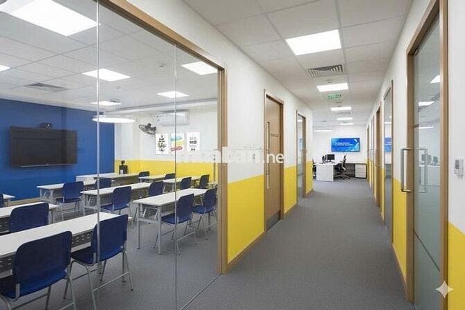 CHO THUÊ NHÀ MẶT TIỀN NGUYỄN TRI PHƯƠNG, 4 TẦNG- GẦN ĐH KINH TẾ (UEH)