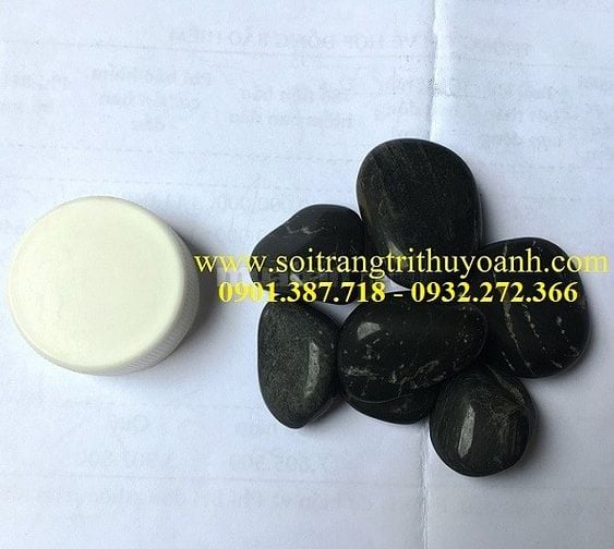 Sỏi đen bóng nhập khẩu cấp cho công trình tại Miền Nam