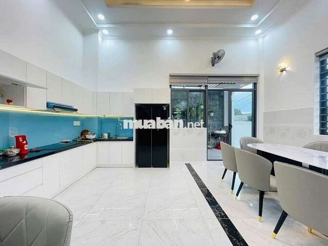 Biệt thự mặt tiền Tân Hiệp 39+40-Hóc Môn.Dt 10x22~203m2~2 tấm~6,5ty