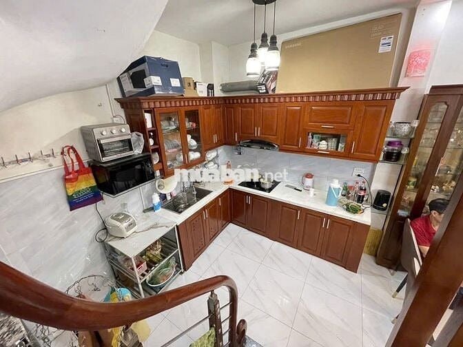 Nhà 5 Tầng Cổ Linh Thạch Bàn – Ô Tô Vào Gần Ngõ Cực Nông – Nhỉnh 5 tỷ