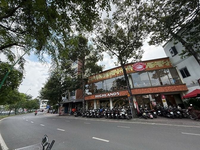 BÁN NHANH MẶT TIỀN HOÁNG SA Q1(8 X24M)THU NHẬP 150TR _ GIÁ CHỈ 50 TỶ 