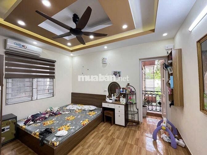 Nhà 5 Tầng Cổ Linh Thạch Bàn – Ô Tô Vào Gần Ngõ Cực Nông – Nhỉnh 5 tỷ