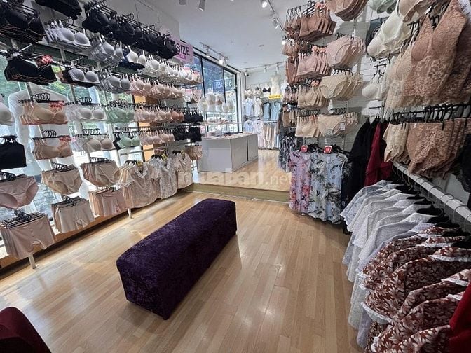 CHÍNH CHỦ CHO THUÊ MẶT BẰNG CĂN GÓC NGUYỄN THỊ MINH KHAI, QUẬN 3