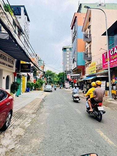 Bán toà nhà mặt tiền CHDV 30p 6 tầng Lê Đức Thọ (B11 Đường số 4, P.7, 