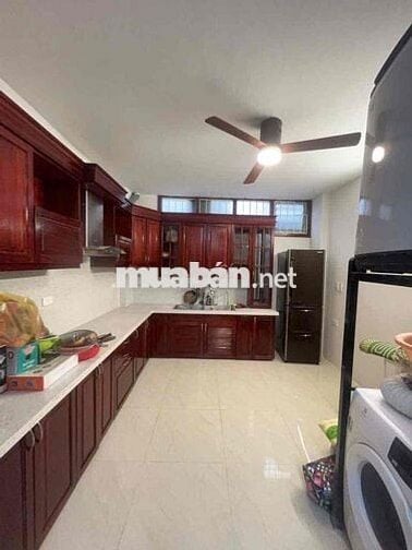 Siêu hiếm! Bán nhà Đặng Tiến Đông 63m2, 6T thang máy, MT 5.8m, 16.5 tỷ