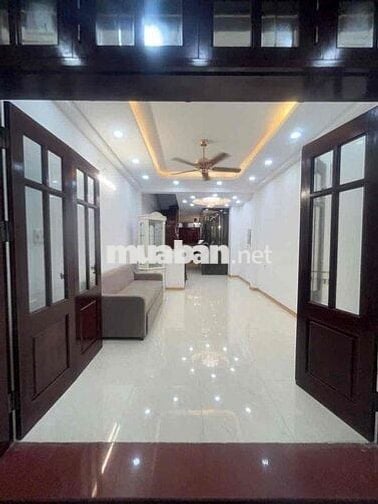 Siêu hiếm! Bán nhà Đặng Tiến Đông 63m2, 6T thang máy, MT 5.8m, 16.5 tỷ