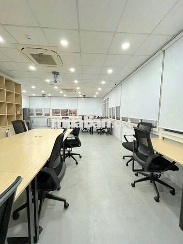 SIÊU HOT SÀN SUỐT - Cửu Long, p15, q10 - 4 sàn suốt - giá chỉ 40tr