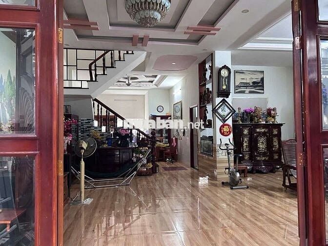 Biệt thự mini 7,8m x 15,3m. Đúc 1 lầu 1/ Hẻm nhựa 6m Đường TCH 03.07