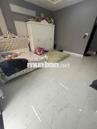 NHÀ 3TẦNG HẺM 6M SÁT TTN5, Q12 NHÀ ĐẸP BTCT KIÊN CỐ, SỔ ĐẸP VUÔNG VỨC