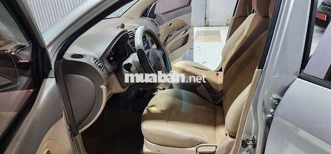 Kia Morning SLX 2005 số tự động màu bạc