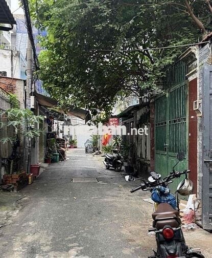 GẤP GÂP- CHÍNH CHỦ CHO THUÊ NHÀ 3 TẦNG, HẺM XE TẢI, NỘI THẤT CƠ BẢN