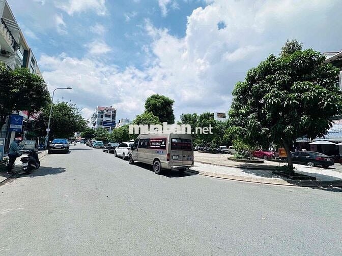 MẶT TIỀN NGAY CÔNG VIÊN,ĐÀO TRINH NHẤT LINH TÂY - 120M2 11.3 TỶ