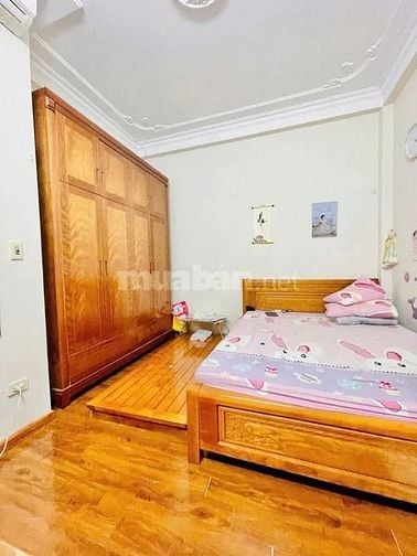 Bán nhà Nguyễn Khang, 30m ra phố, 45m2, 5 tầng, 4m MT, Gíá 11,5 tỷ