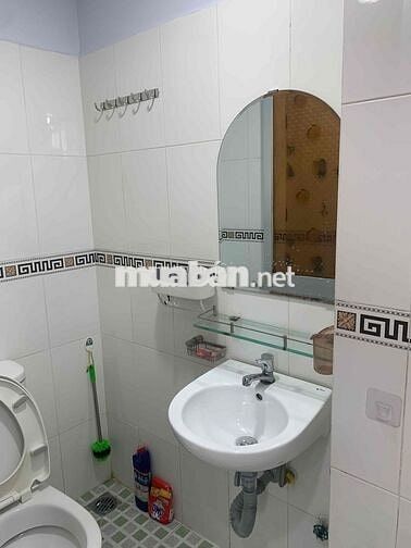 Phòng 25m2 đầy đủ nội thất Khánh Hội Q.4