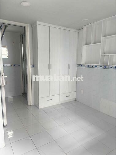 Chính chủ Cần bán nhà hẻm,phù hợp gia đình nhỏ,vị trí đẹp