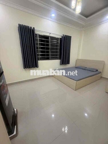 CHO THUÊ PHÒNG FULL NỘI THẤT BAN CÔNG TRUNG TÂM NHÀ BÈ