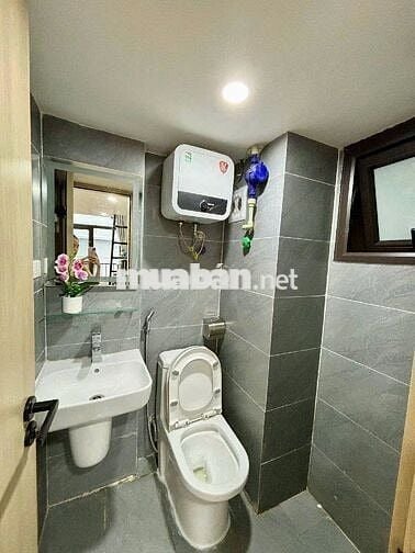 Nhà dòng tiền-căn hộ cho thuê  74mx  thang máy Trung kính 20.5 tỷ