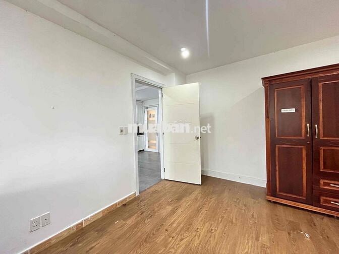 VĂN PHÒNG SÁT CITY LAND-PHAN VĂN TRỊ