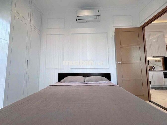 Cho thuê căn hộ cao cấp full nội thất, vị trí cực đẹp