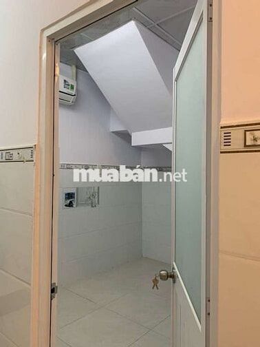 Chỉ 1,85 tỷ sở hữu ngay căn nhà 40, 3pn, 2056 Huỳnh Tấn Phát, Nhà Bè