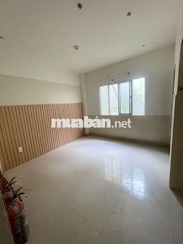 Cho Thuê Mặt Bằng Đường Nguyễn Trọng Tuyển, Phú Nhuận ( Ngang 7m )