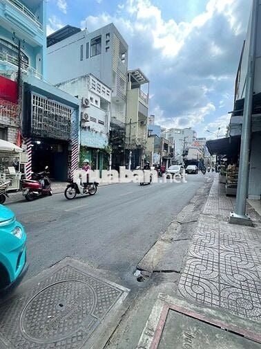 Cho Thuê Mặt Bằng Đường Nguyễn Trọng Tuyển, Phú Nhuận ( Ngang 7m )