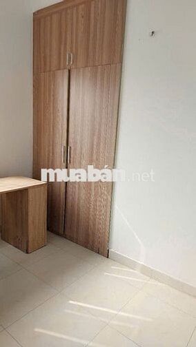 Gấp Bán căn Hộ 62 m2 , 2 PN, Cc Nhất Lan 3,