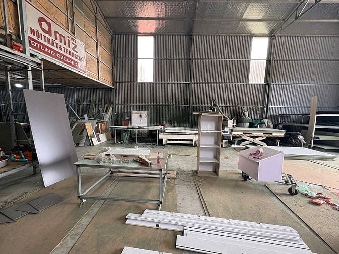 TUYỂN THỢ GỖ CÔNG NGHIỆP ĐI LÀM NGÀY