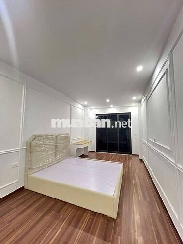 Tôi Chính Chủ Cần Bán Nhà Văn Quán - Ngõ Nông - Ô Tô Đỗ Cửa.