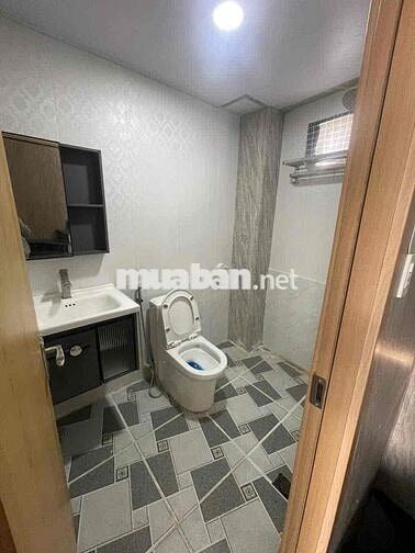 Nhà Hẻm 5M Lê Văn Quới.Bình Tân.DT; 4 X 9 Trêt 2Lầu ST.2PN 3WC