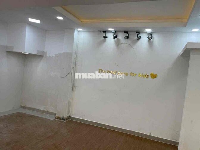 Mặt Bằng Trung Tâm Nguyễn Đình Chiễu Ngang 7m, Phường 5, Quận 3