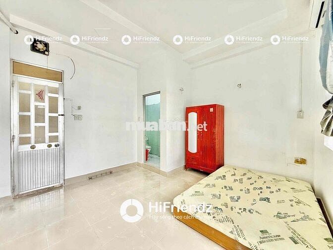 PHÒNG MỚI BANCOL SẴN NỘI THẤT CƠ BẢN DỌN ĐỒ VÀO Ở NGAY AEON BÌNH TÂN