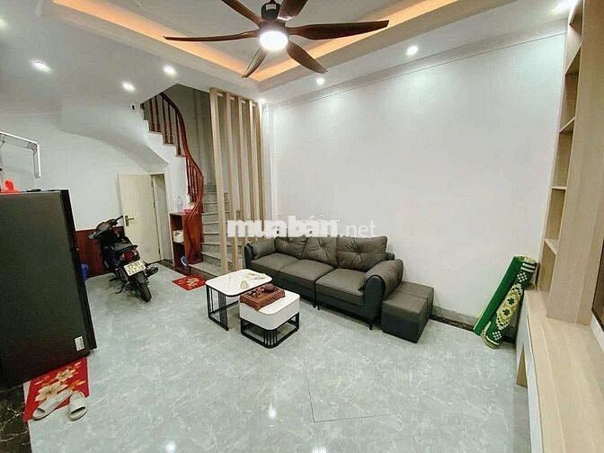 NHÀ MỚI TINH 5 TẦNG – LÔ GÓC – NGÕ THÔNG – CÁCH Ô TÔ 20M