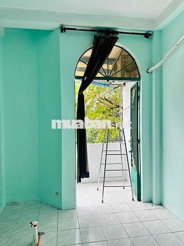 Phòng cho thuê rộng view công viên thoáng mát, giờ giấc tự do